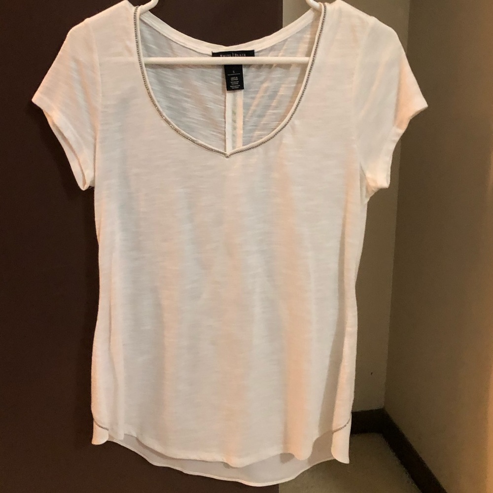 Tee